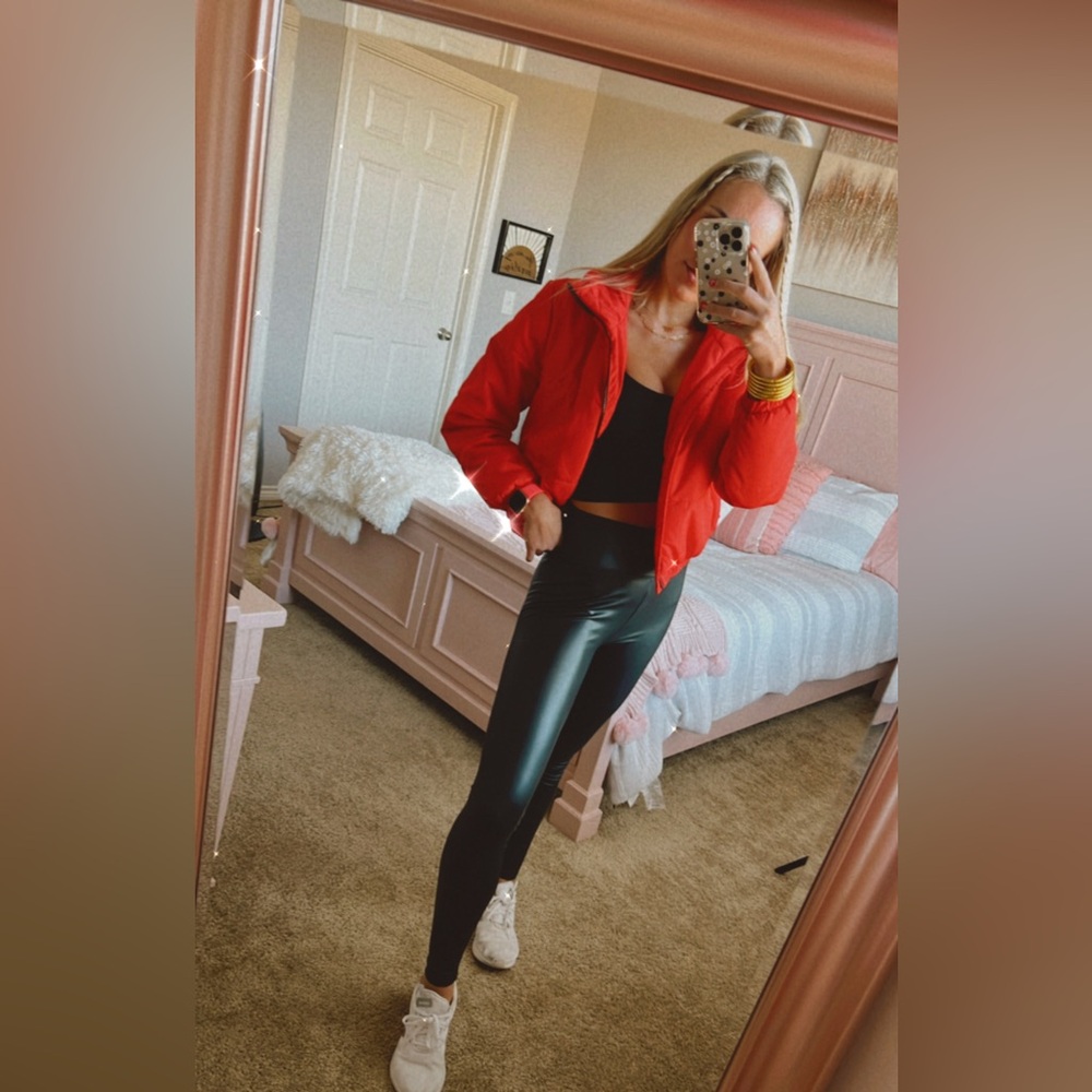 Wild Fable Vibrant Red Puffer Jacket Size XS ✨♥️ - Picture 7 of 11